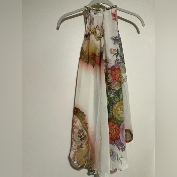 Too - Picture 2 of 2